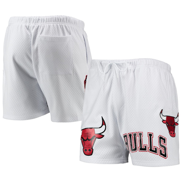 Men's Chicago Bulls White Chenille Shorts